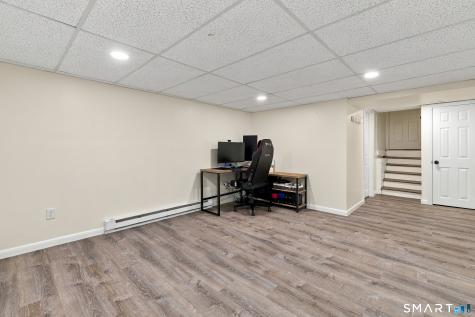 50 East Hill Road Canton CT 06019
