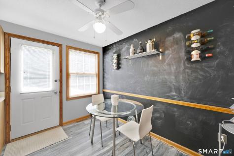 6 White Tail Lane Wallingford CT 06492