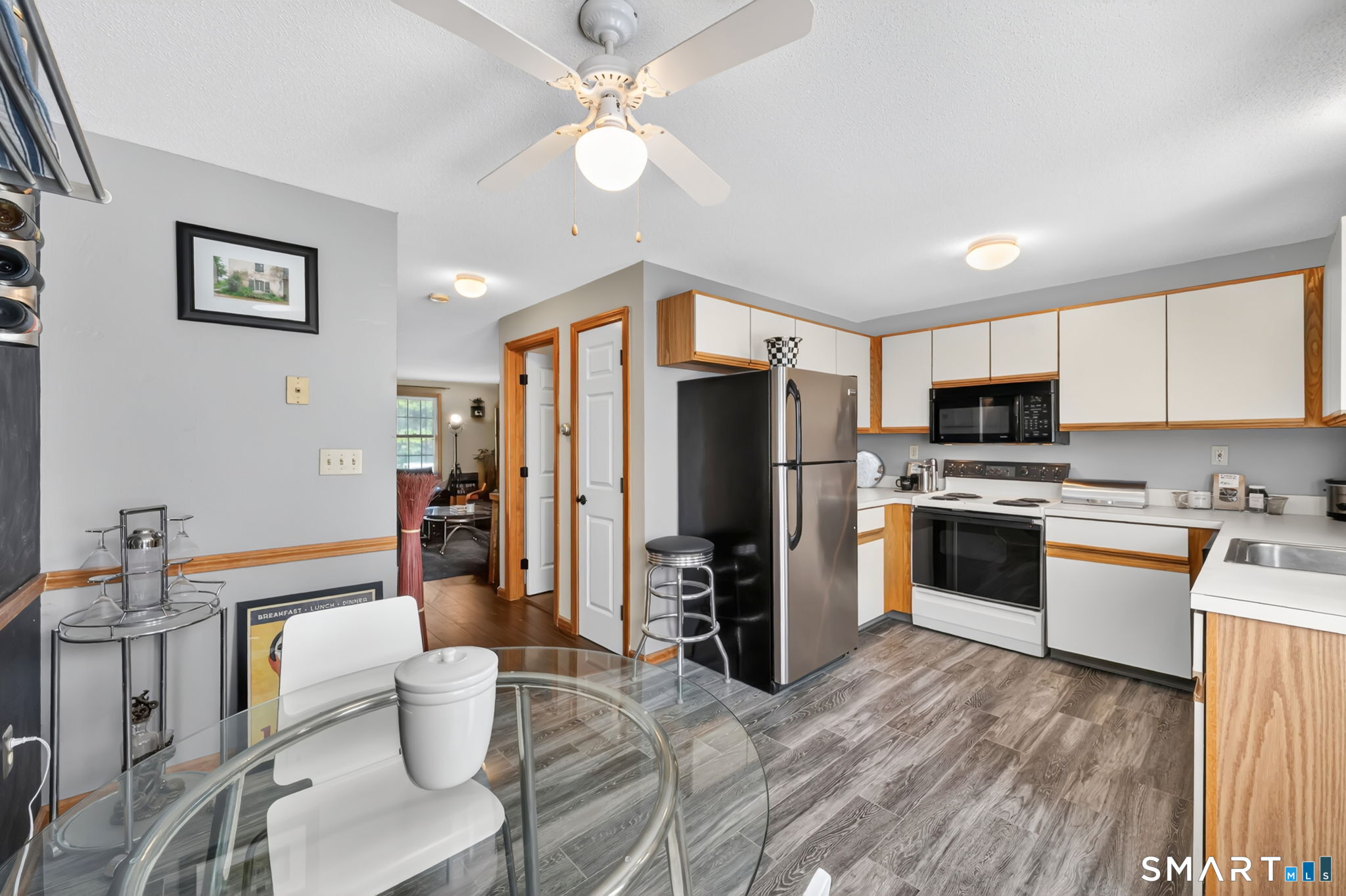6 White Tail Lane Wallingford CT 06492