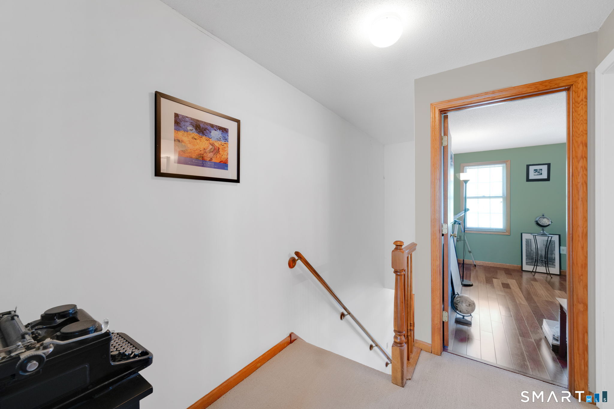 6 White Tail Lane Wallingford CT 06492