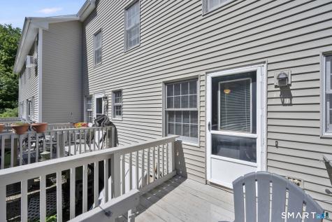 6 White Tail Lane Wallingford CT 06492