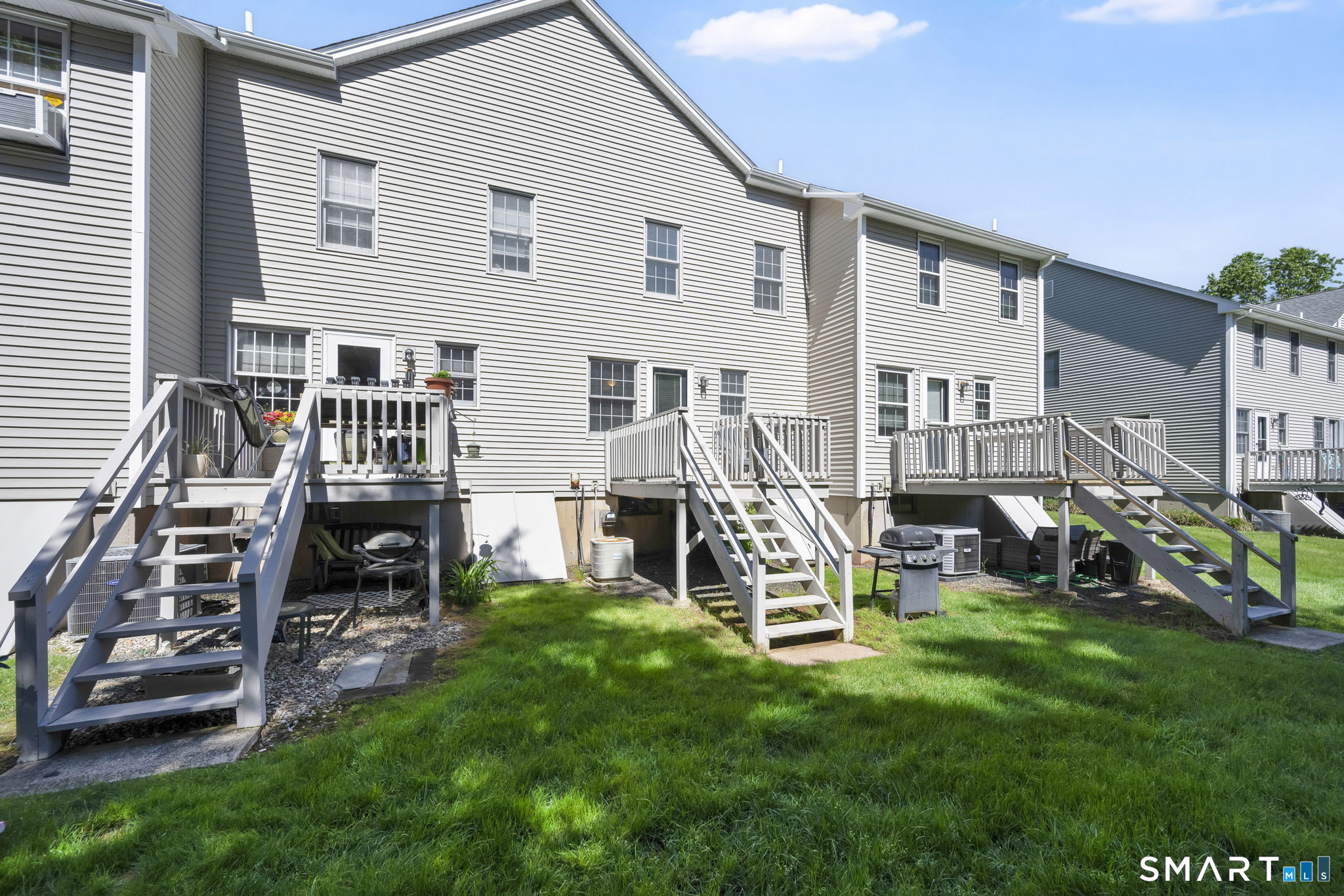 6 White Tail Lane Wallingford CT 06492