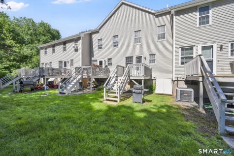 6 White Tail Lane Wallingford CT 06492