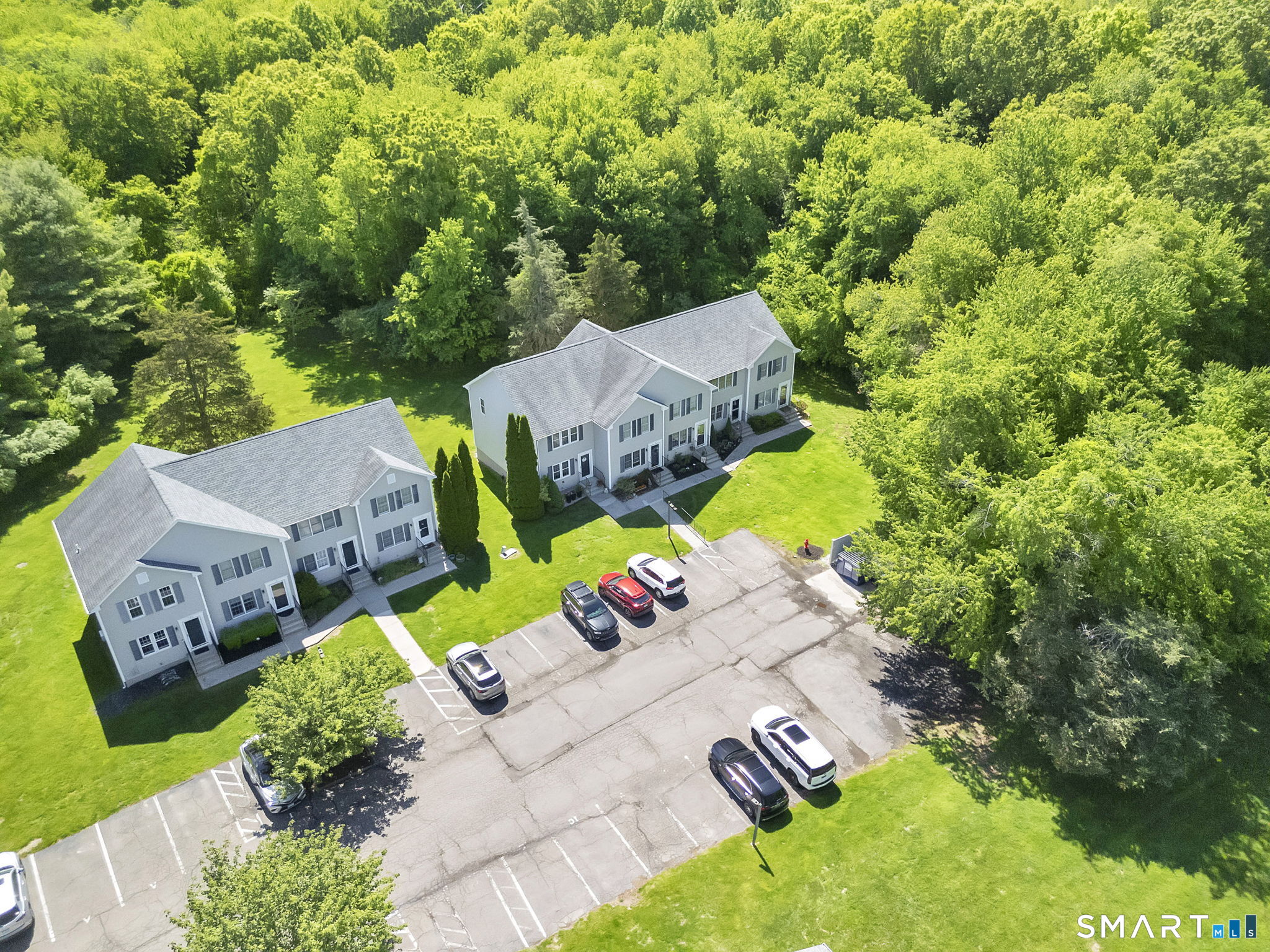 6 White Tail Lane Wallingford CT 06492