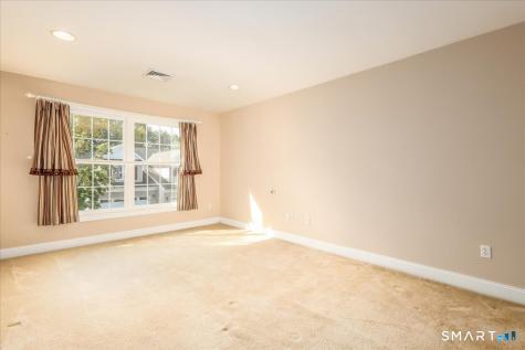 28 Watkins Drive Newtown CT 06482