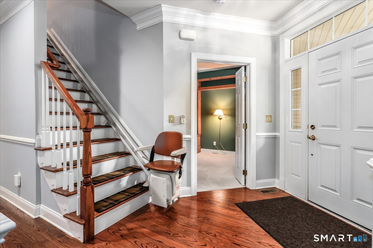 28 Watkins Drive Newtown CT 06482