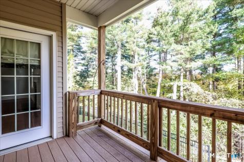 28 Watkins Drive Newtown CT 06482