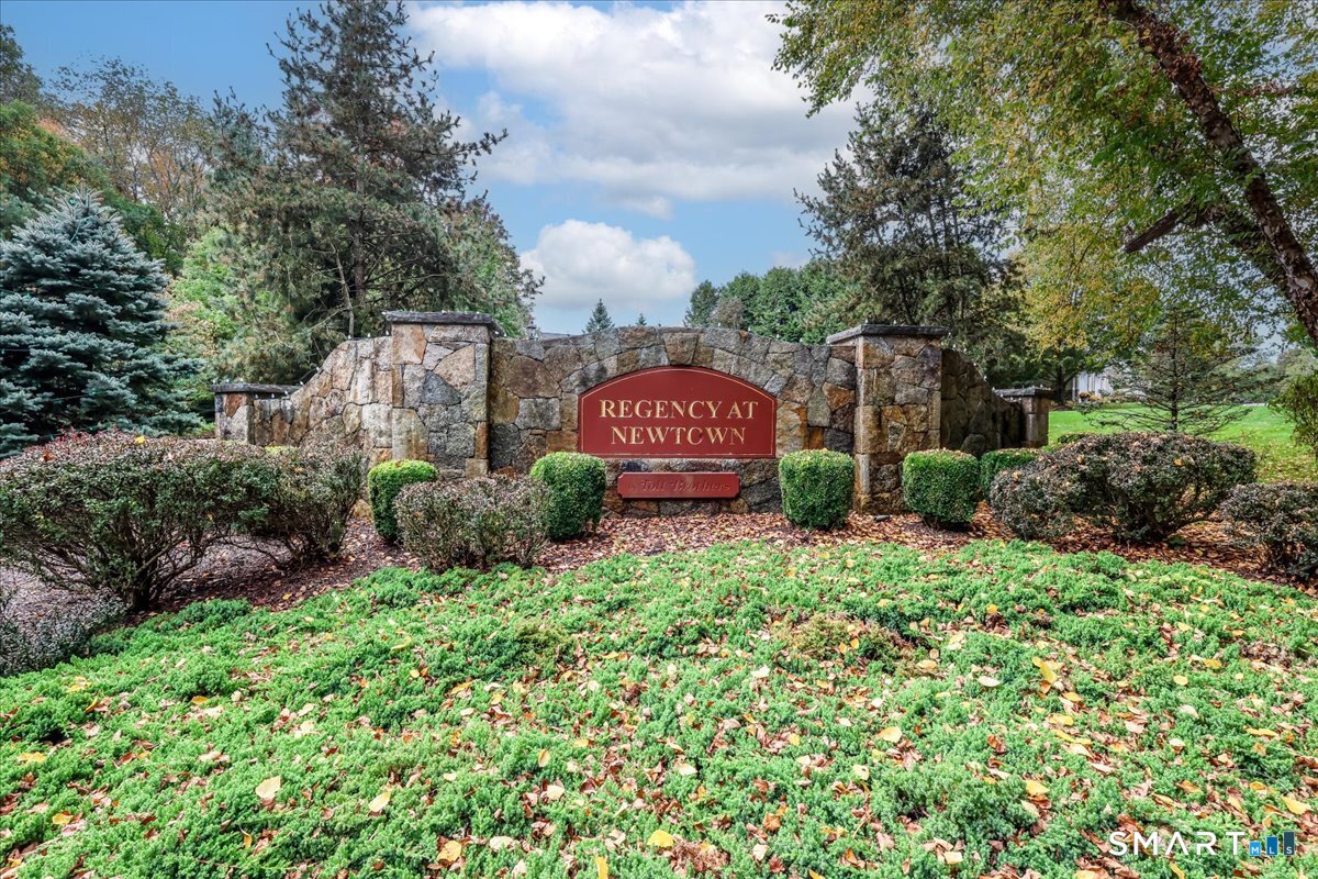 28 Watkins Drive Newtown CT 06482