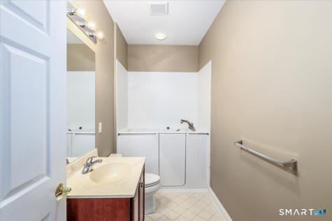 28 Watkins Drive Newtown CT 06482