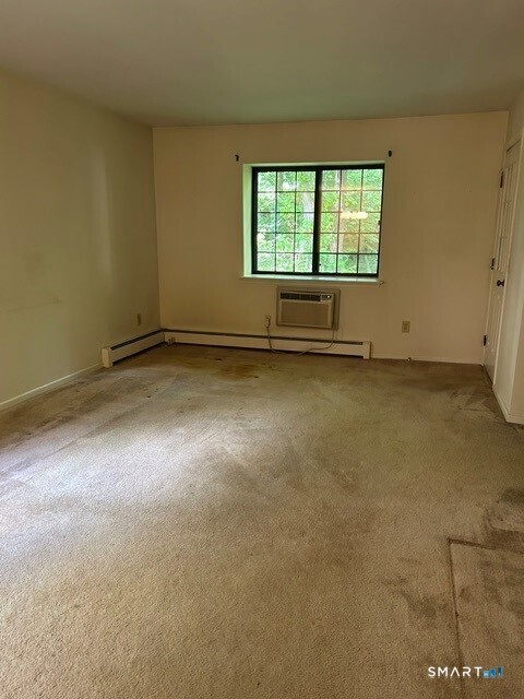 562 Swanson Crescent Milford CT 06461