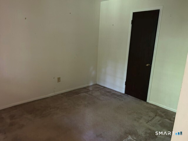 562 Swanson Crescent Milford CT 06461