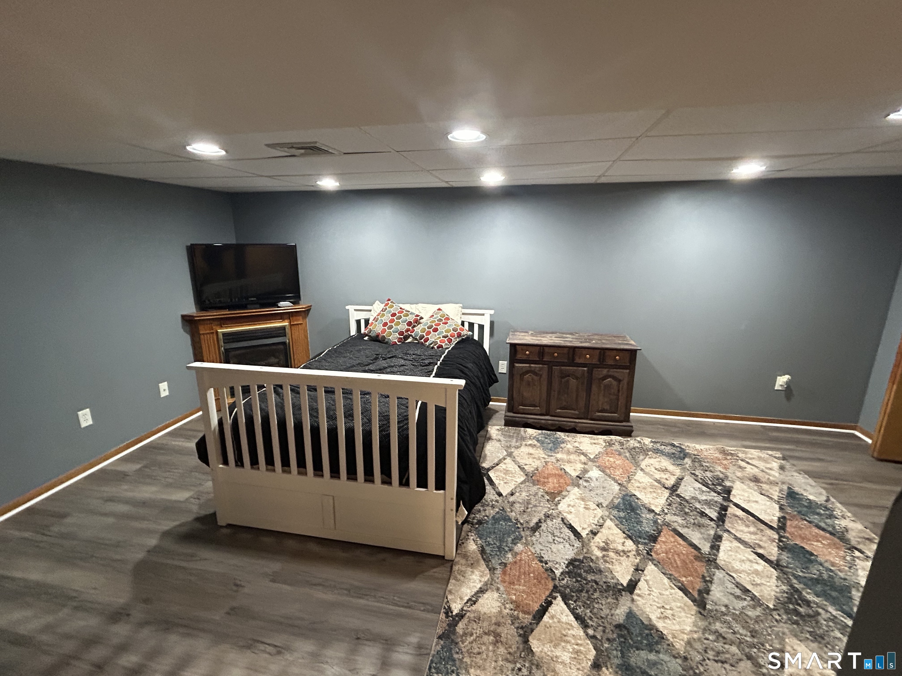 219 Twin Lakes Road North Branford CT 06471