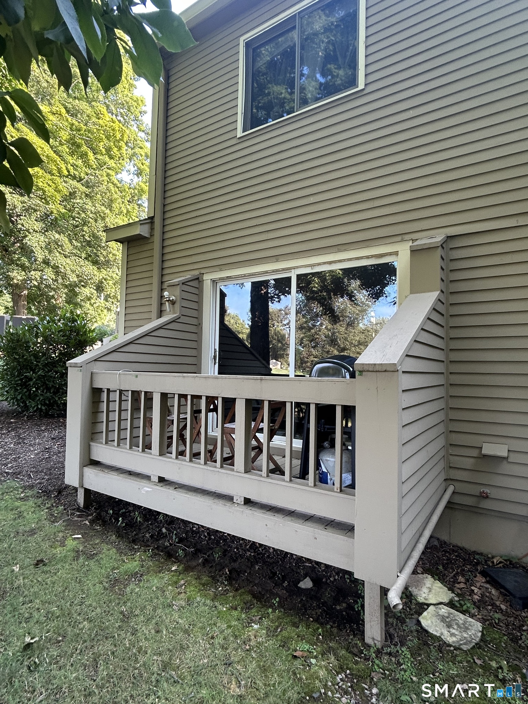 219 Twin Lakes Road North Branford CT 06471