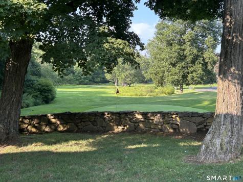 219 Twin Lakes Road North Branford CT 06471