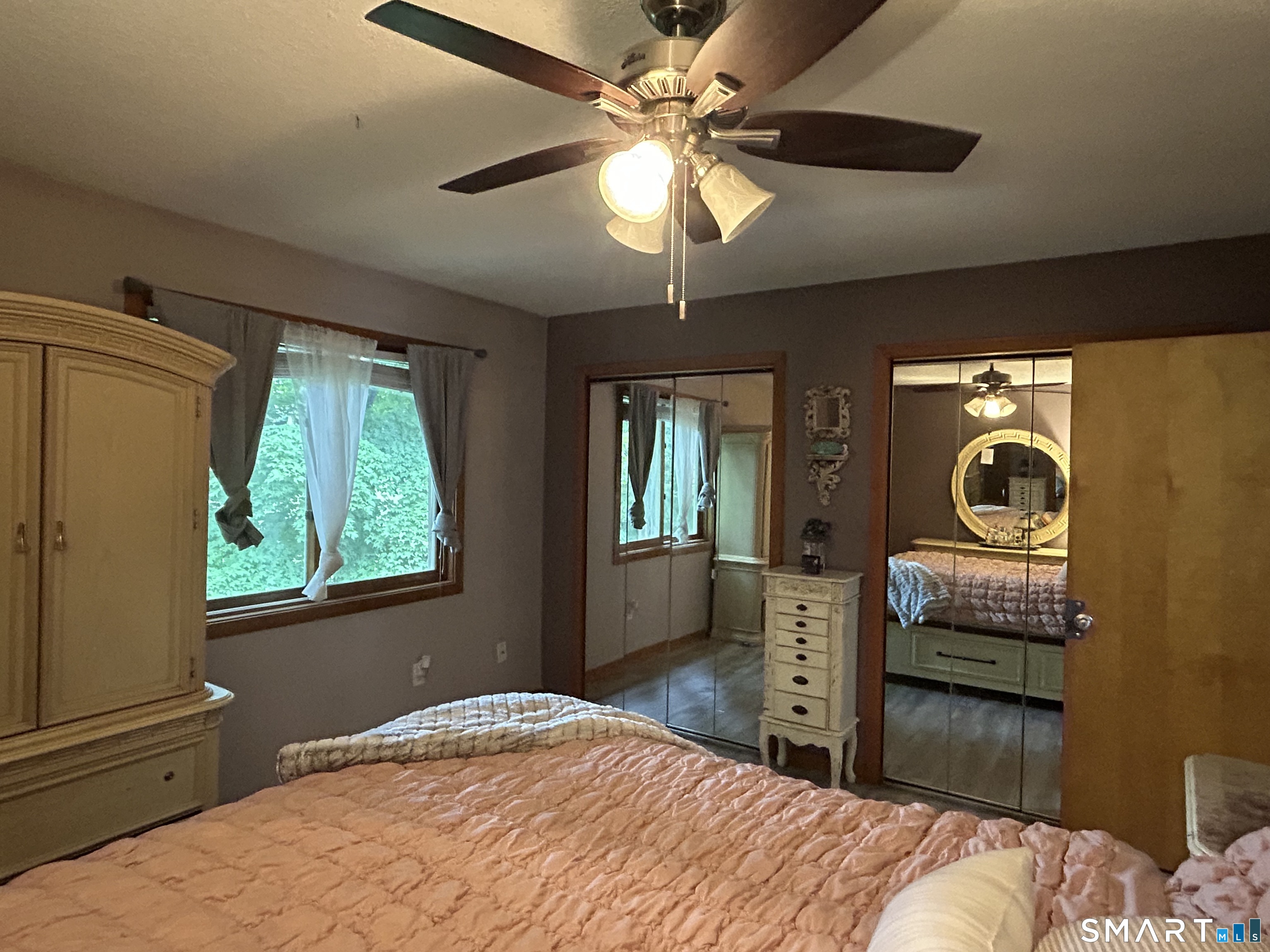 219 Twin Lakes Road North Branford CT 06471