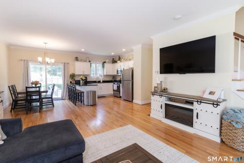 656 Bartholomew Road Middletown CT 06457