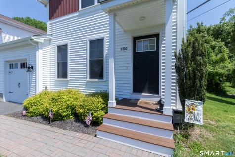 656 Bartholomew Road Middletown CT 06457