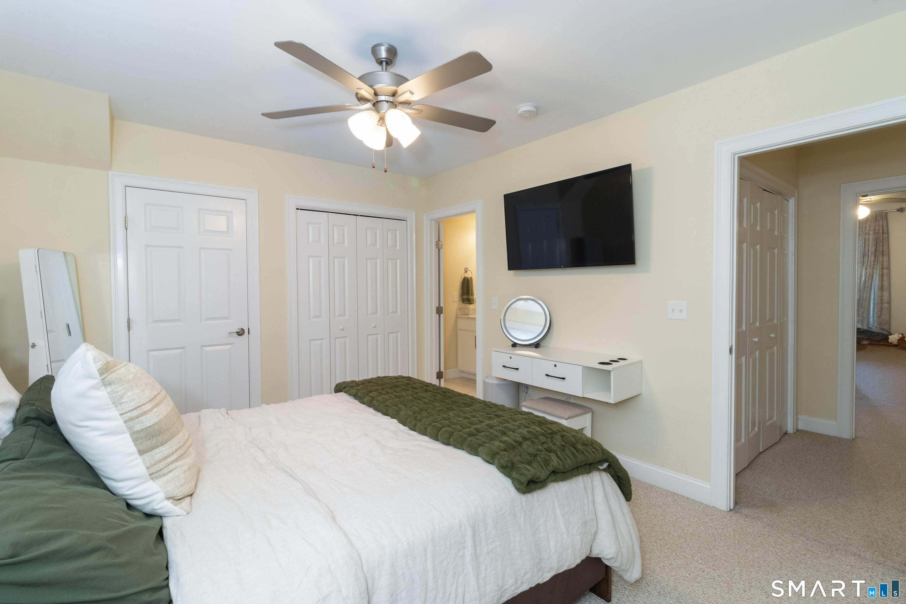 656 Bartholomew Road Middletown CT 06457