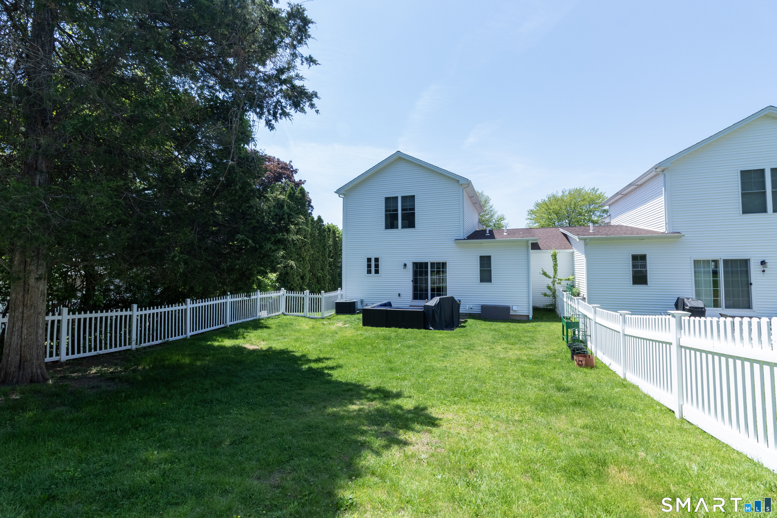656 Bartholomew Road Middletown CT 06457