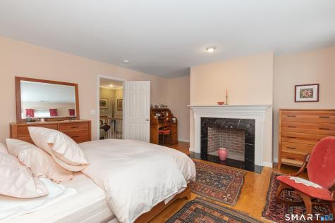 33 Old Field Hill Road Southbury CT 06488