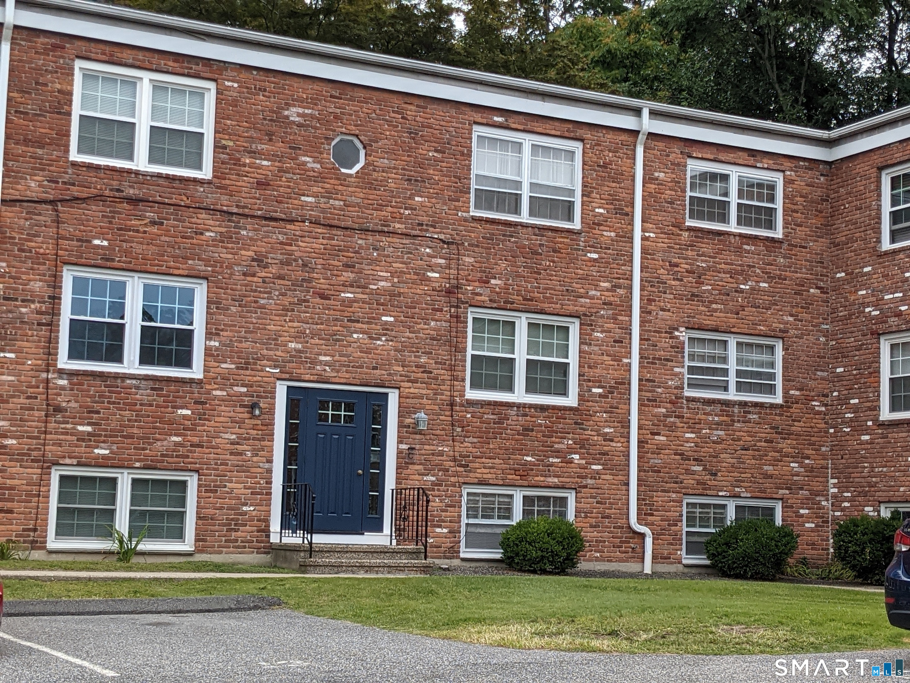 12 Terrace Place New Milford CT 06776