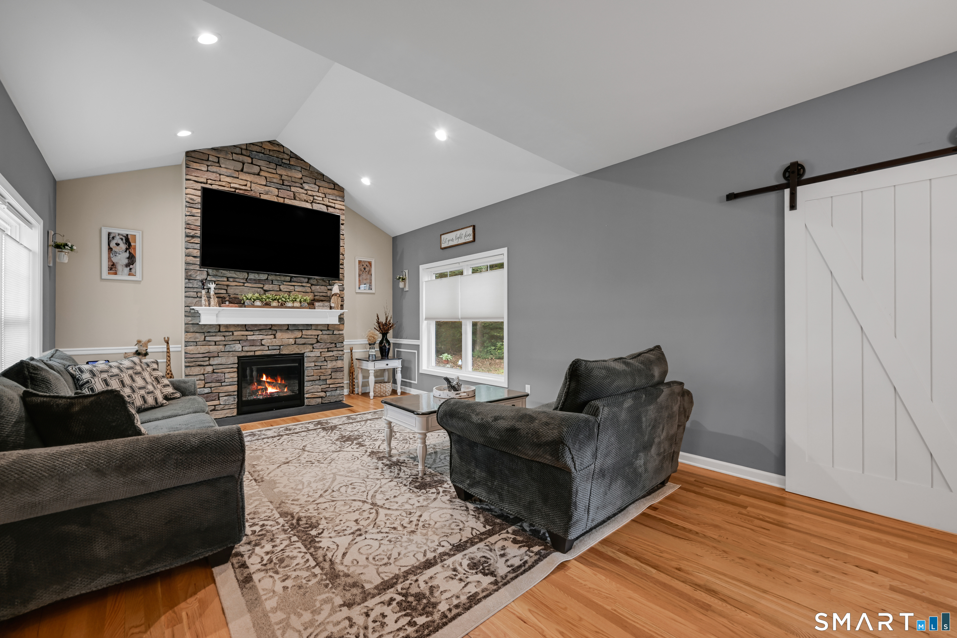 46 Old Oak Court Southington CT 06489