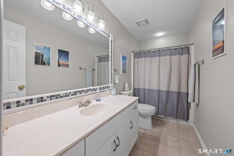 75 Redwood Drive East Haven CT 06513