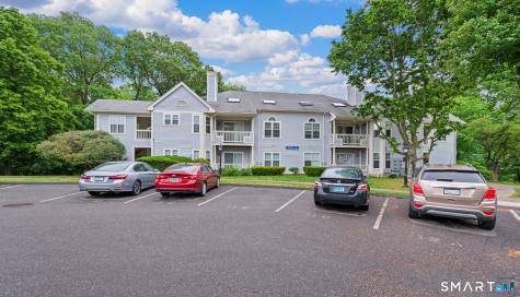 75 Redwood Drive East Haven CT 06513