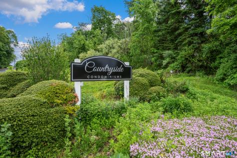 75 Redwood Drive East Haven CT 06513