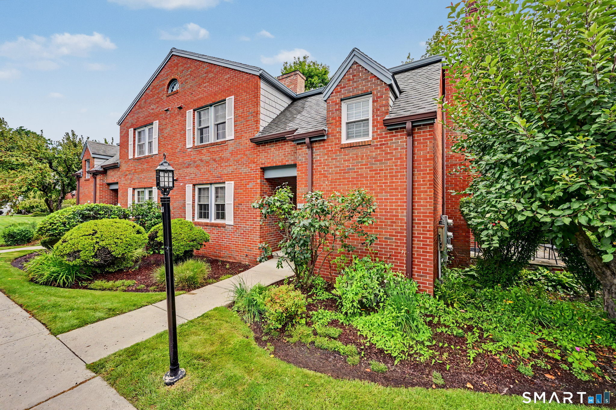 126 Roberton Crossing Fairfield CT 06825