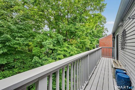 126 Roberton Crossing Fairfield CT 06825