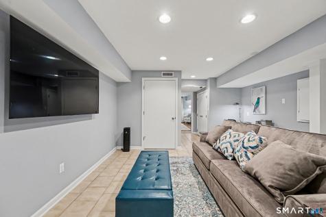 126 Roberton Crossing Fairfield CT 06825