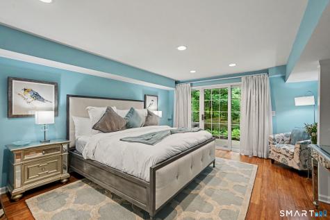 126 Roberton Crossing Fairfield CT 06825