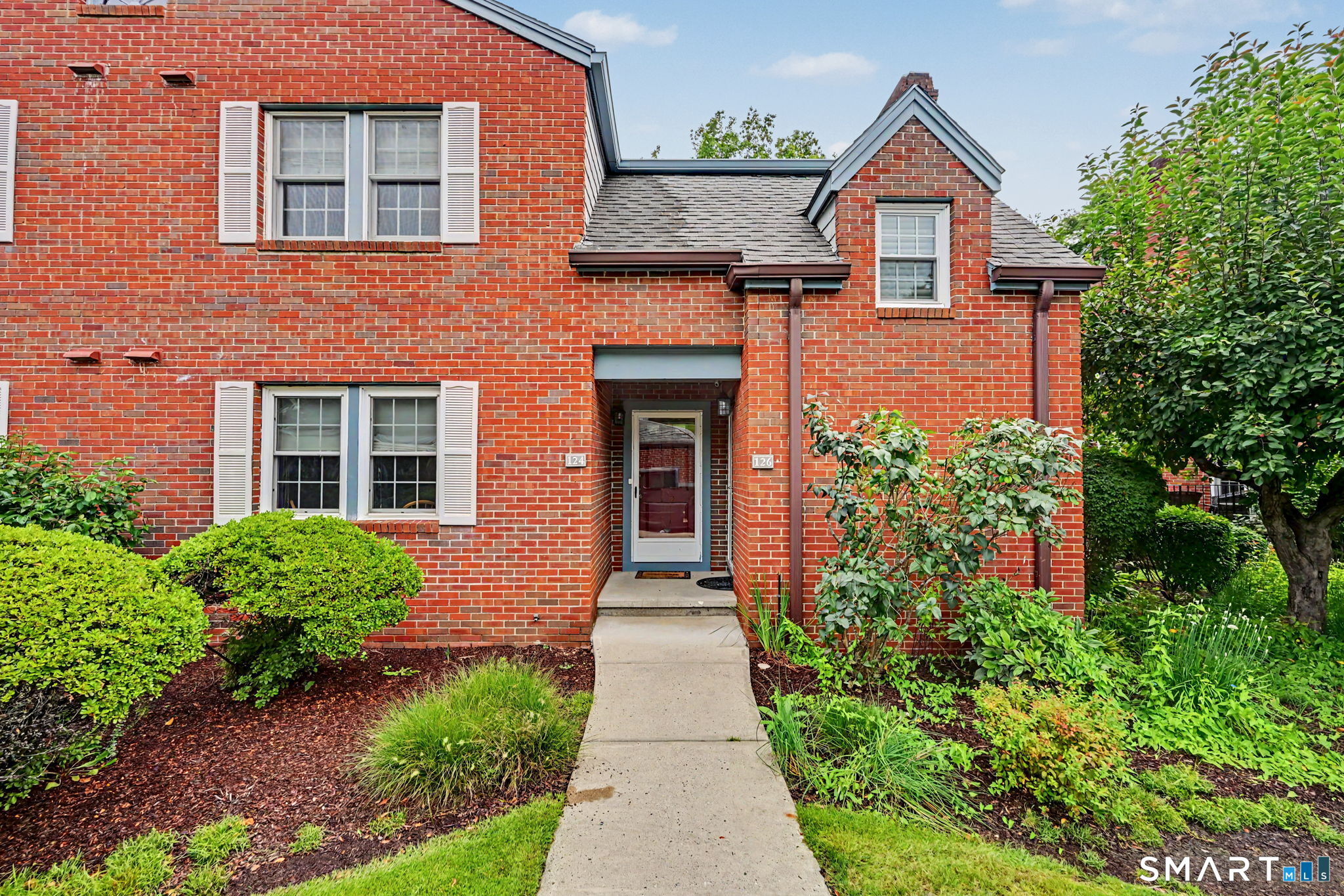 126 Roberton Crossing Fairfield CT 06825