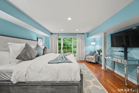 126 Roberton Crossing Fairfield CT 06825