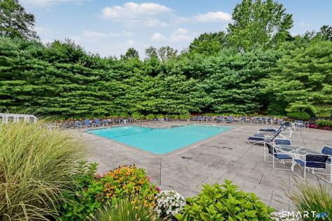 126 Roberton Crossing Fairfield CT 06825