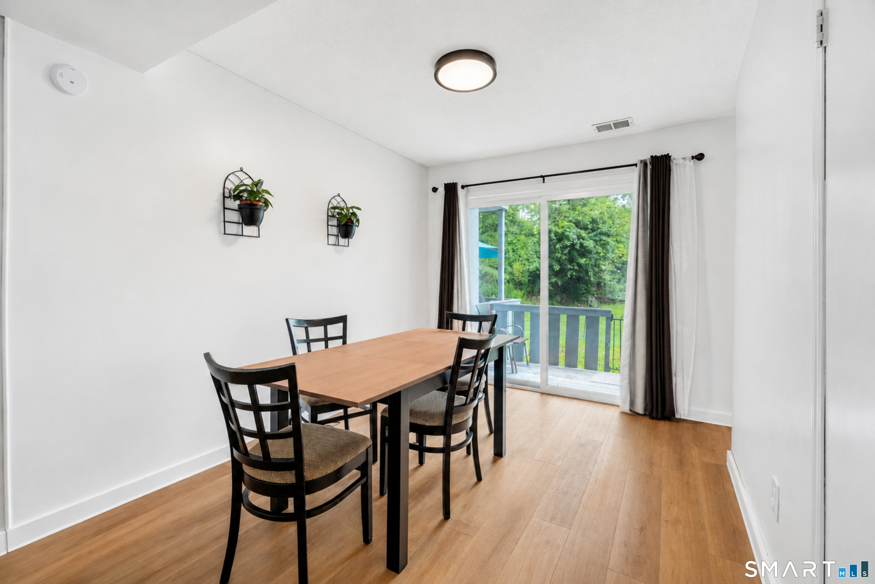 183 Thompson Street East Haven CT 06513