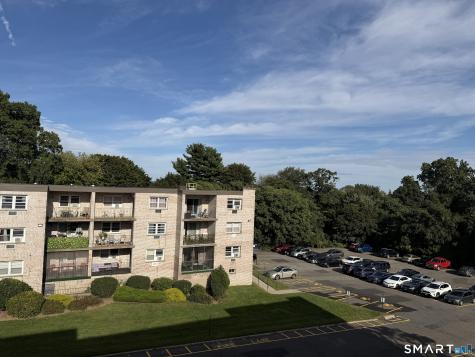 308 Meadowside Road Milford CT 06460