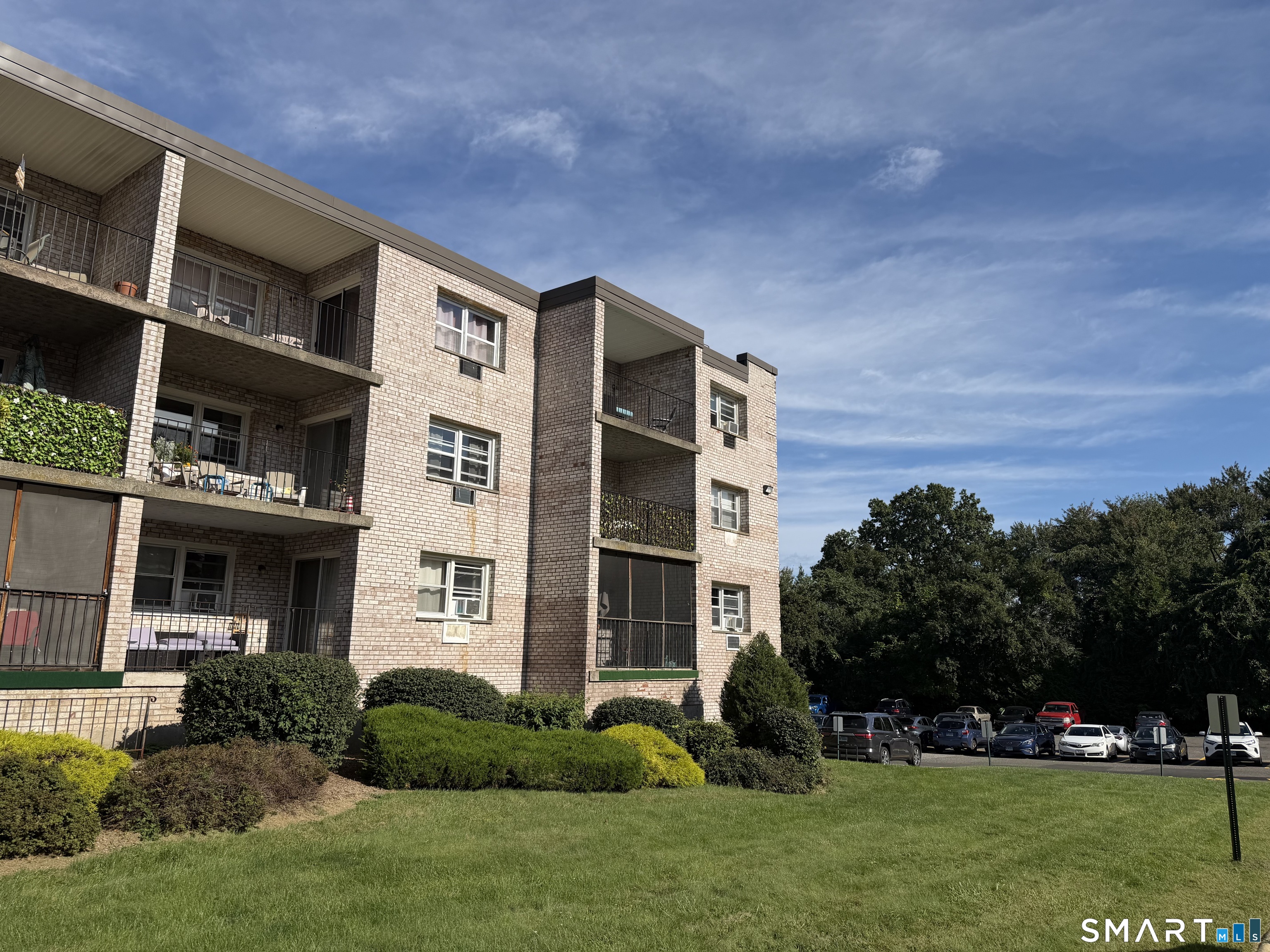 308 Meadowside Road Milford CT 06460