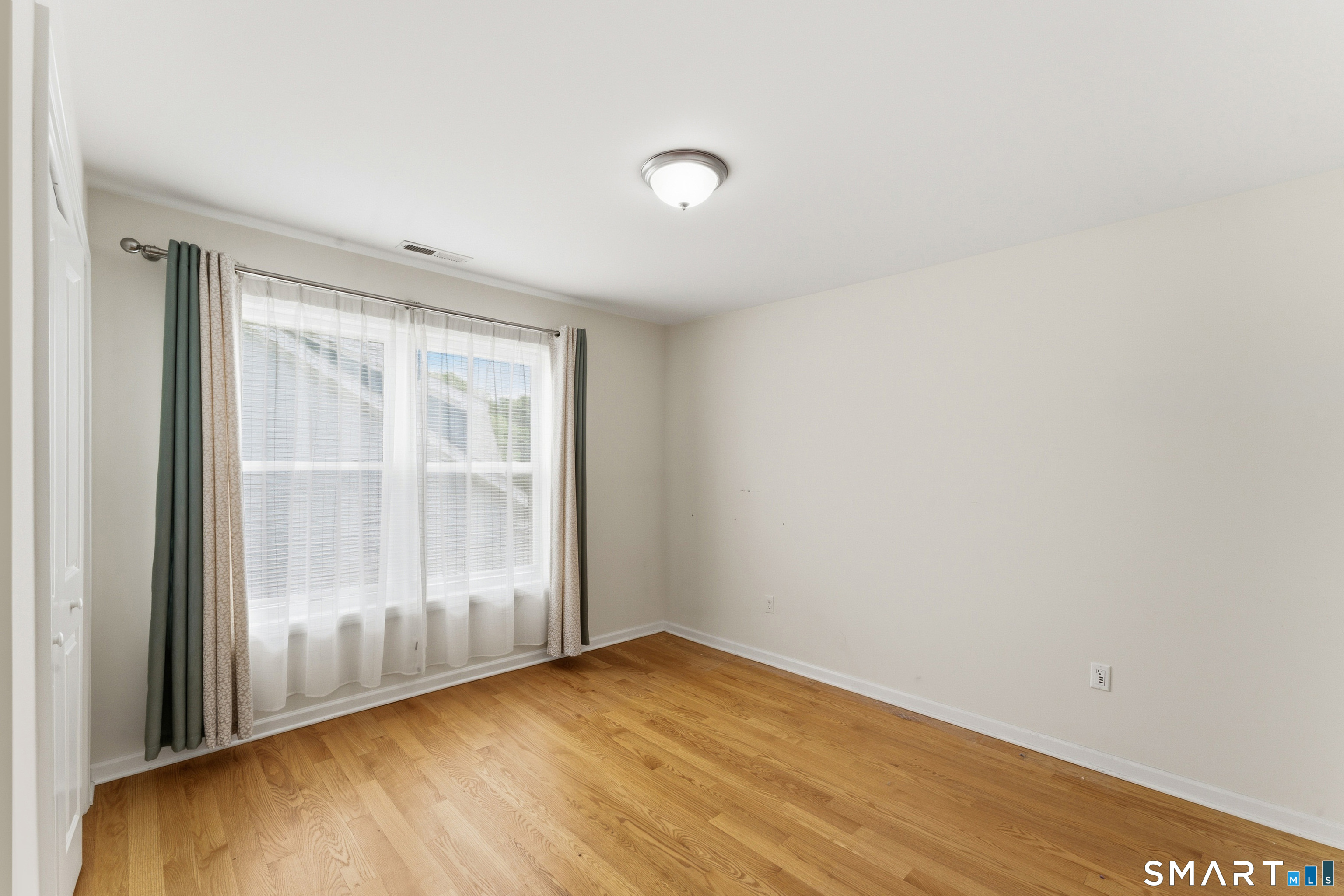 65 South Lakeside Drive Orange CT 06477