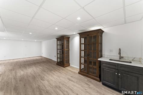 65 South Lakeside Drive Orange CT 06477