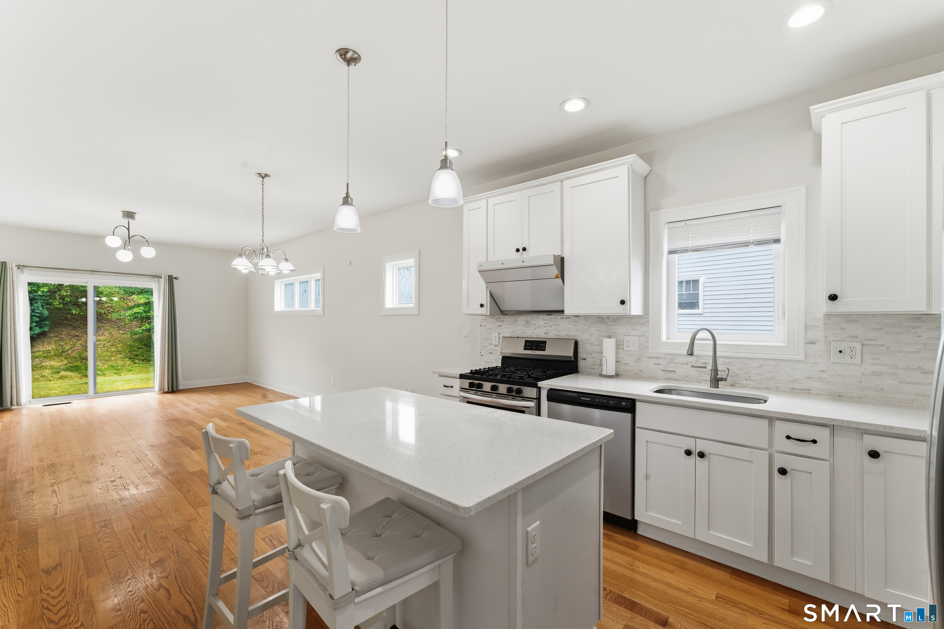 65 South Lakeside Drive Orange CT 06477