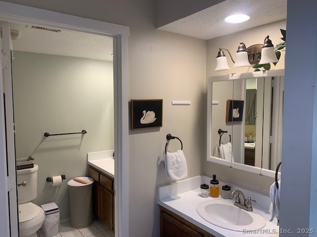 39 Heritage Drive Avon CT 06001