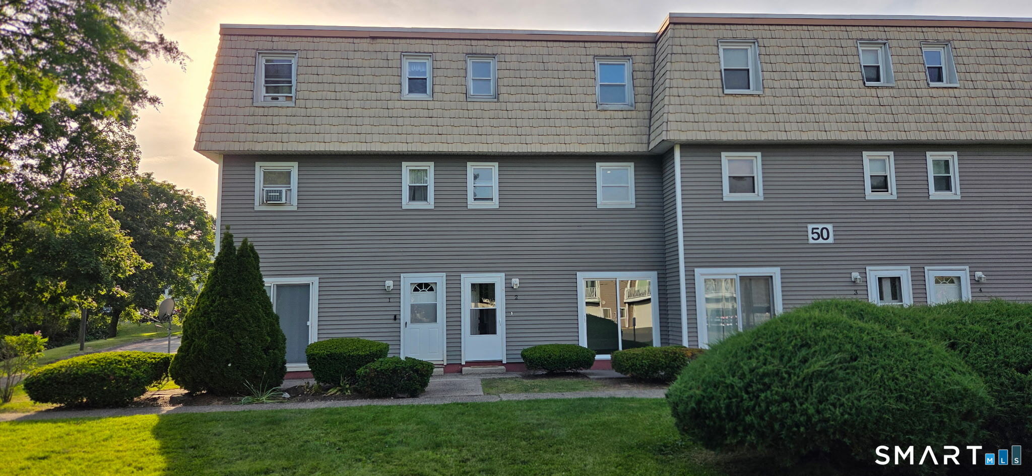 50 Meetinghouse Village Meriden CT 06450