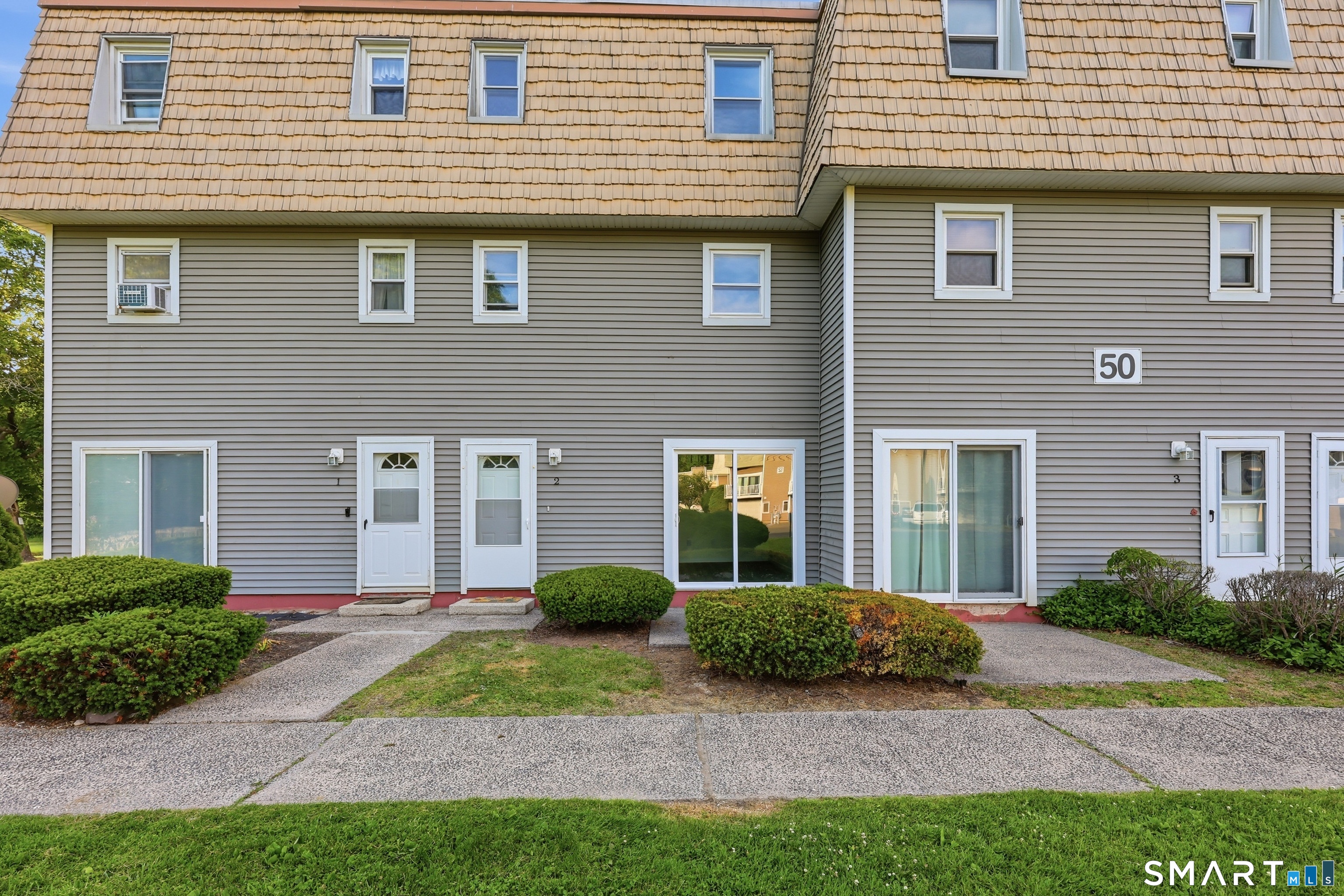 50 Meetinghouse Village Meriden CT 06450