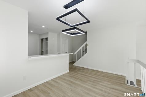 50 Meetinghouse Village Meriden CT 06450