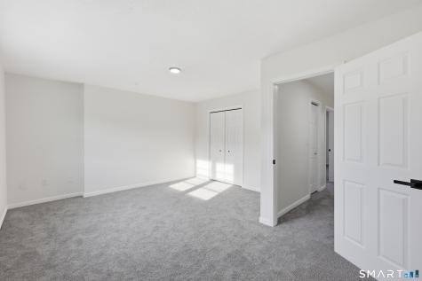 50 Meetinghouse Village Meriden CT 06450