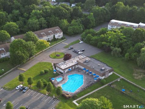 50 Meetinghouse Village Meriden CT 06450