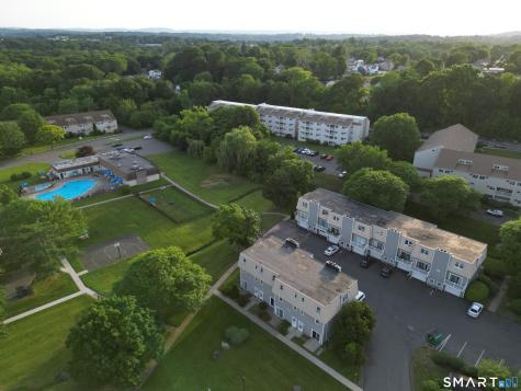 50 Meetinghouse Village Meriden CT 06450