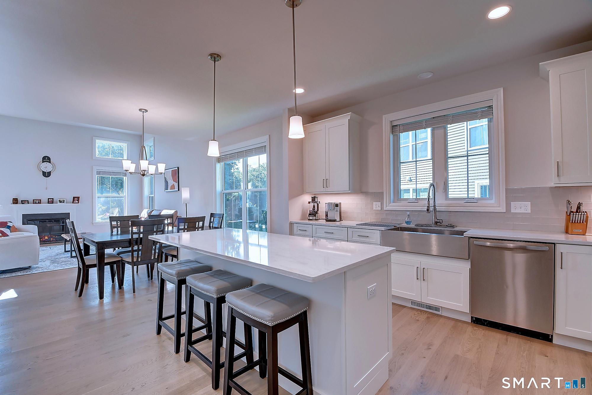 74 Shea Circle Cheshire CT 06410